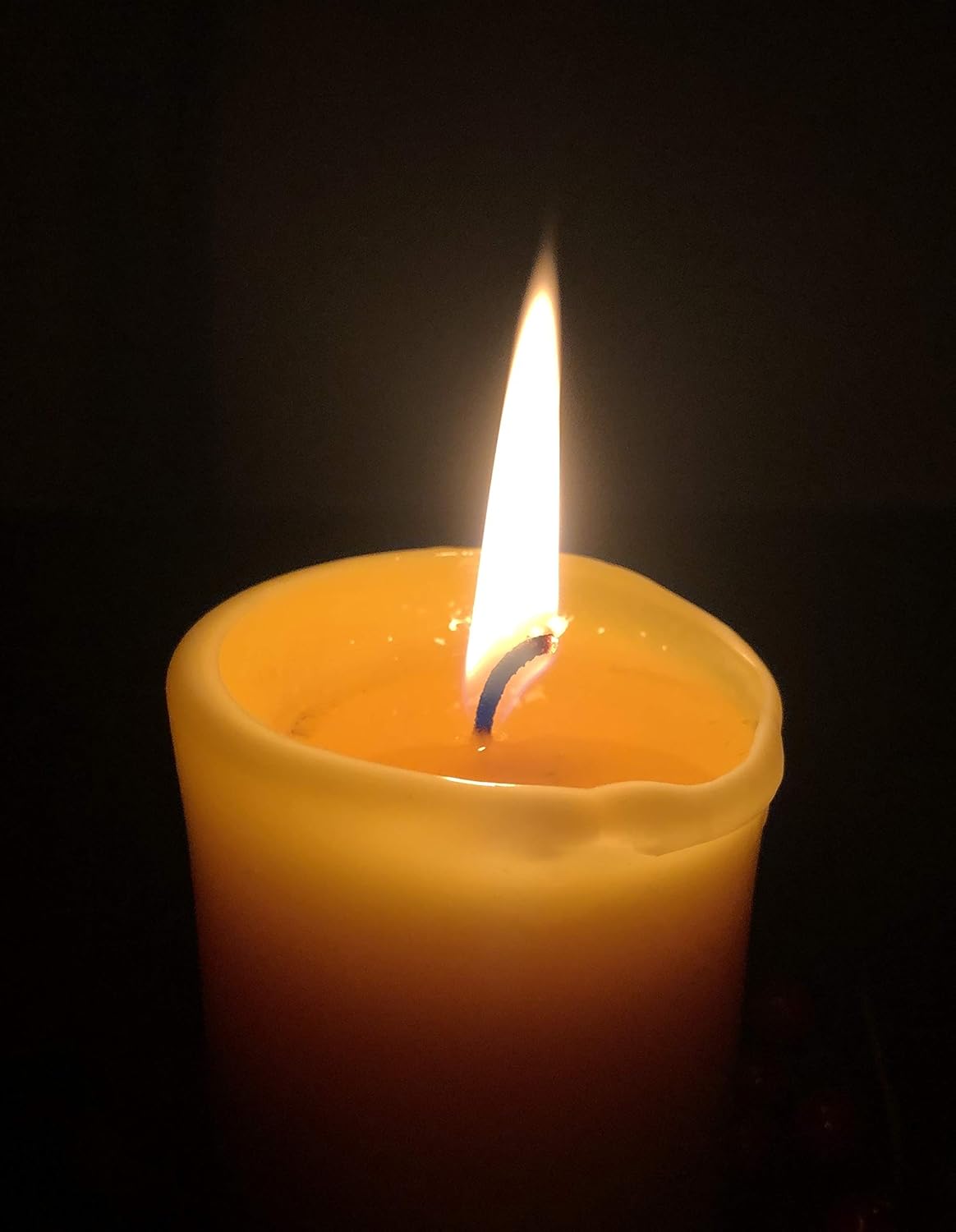 100% Pure Beeswax Pillar Candle